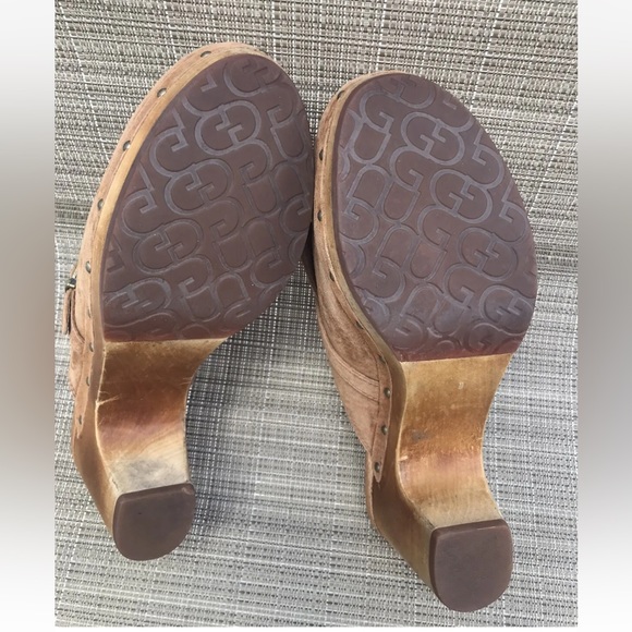 UGG Abbie Clogs Brown Suede Slip On Wood Heel Womens 8 Sheepskin Lined F8910E - Picture 7 of 11